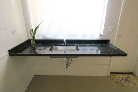 Casa de condomínio à venda com 80m², 2 quartos e 2 vagas Casa de condomínio à venda com 80m², 2 quartos e 2 vagasCozinha