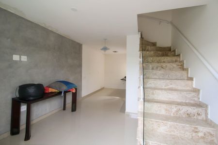 Sala de casa de condomínio à venda com 2 quartos, 80m² em Vila Bela, São Paulo