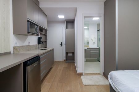 Studio de kitnet/studio para alugar com 1 quarto, 30m² em Jardim das Acacias, São Paulo