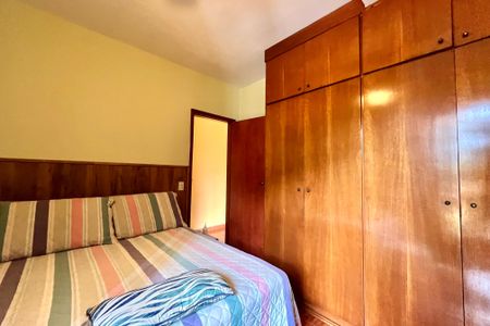 Casa à venda com 225m², 4 quartos e 3 vagasQuarto 3