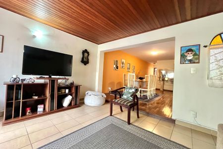 Sala de casa à venda com 4 quartos, 225m² em Parque Jabaquara, São Paulo