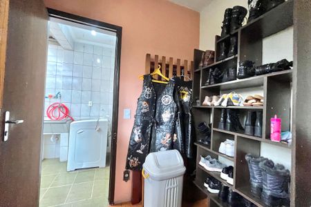 Casa à venda com 225m², 4 quartos e 3 vagasQuarto de Serviço