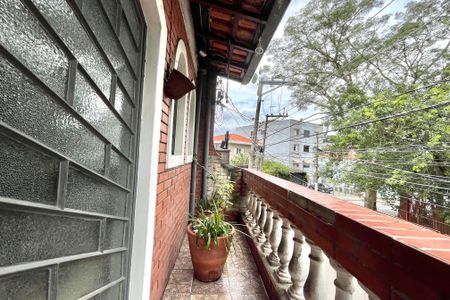 Casa à venda com 225m², 4 quartos e 3 vagasVaranda