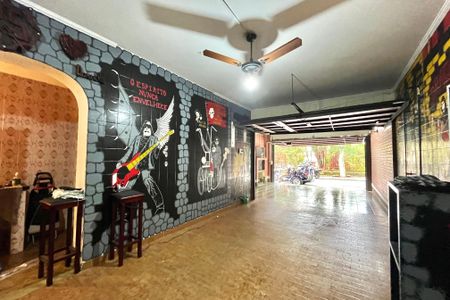 Casa à venda com 225m², 4 quartos e 3 vagasGaragem