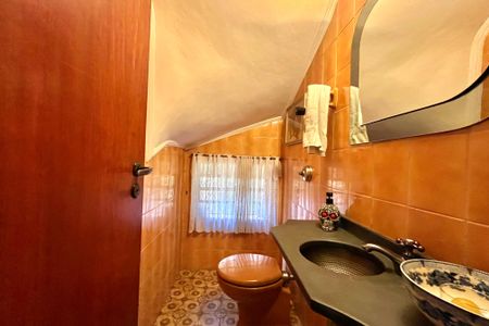 Casa à venda com 225m², 4 quartos e 3 vagasLavabo