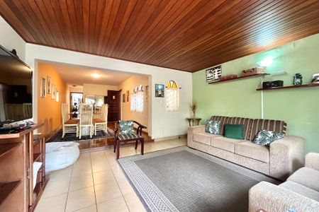 Sala de casa à venda com 4 quartos, 225m² em Parque Jabaquara, São Paulo