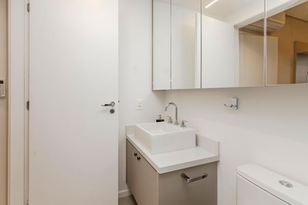 Apartamento para alugar com 167m², 3 quartos e 3 vagasBanheiro da Suíte 2