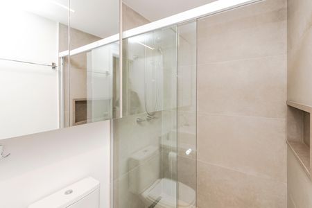 Apartamento para alugar com 167m², 3 quartos e 3 vagasBanheiro da Suíte 2