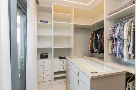 Apartamento para alugar com 167m², 3 quartos e 3 vagasCloset da Suíte 1