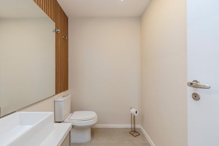 Apartamento para alugar com 167m², 3 quartos e 3 vagasLavabo