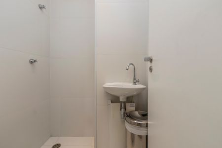 Apartamento para alugar com 167m², 3 quartos e 3 vagasBanheiro de Serviço