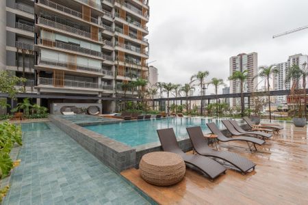 Apartamento para alugar com 167m², 3 quartos e 3 vagasPiscina