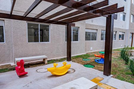 Apartamento para alugar com 35m², 2 quartos e sem vagaÁrea comum - Playground