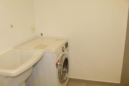 Apartamento para alugar com 100m², 2 quartos e 1 vagaÁrea de Serviço