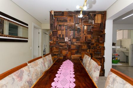 Apartamento para alugar com 97m², 2 quartos e 1 vagaSala