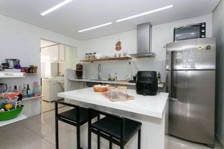 Apartamento para alugar com 97m², 2 quartos e 1 vagaCozinha