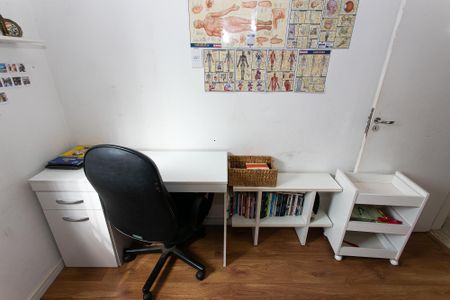 Apartamento para alugar com 97m², 2 quartos e 1 vagaQuarto