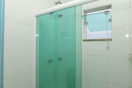 Casa de condomínio à venda com 54m², 2 quartos e 2 vagasBanheiro 1 - Suíte 1