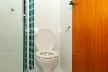 Casa de condomínio à venda com 54m², 2 quartos e 2 vagasBanheiro 2 - Suíte 2