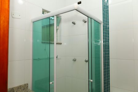 Casa de condomínio à venda com 54m², 2 quartos e 2 vagasBanheiro 2 - Suíte 2