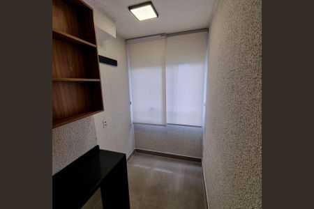 Cozinha de apartamento para alugar com 2 quartos, 30m² em Vila Mangalot, São Paulo