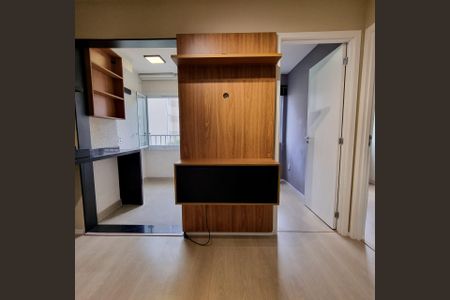 Sala de apartamento para alugar com 2 quartos, 30m² em Vila Mangalot, São Paulo