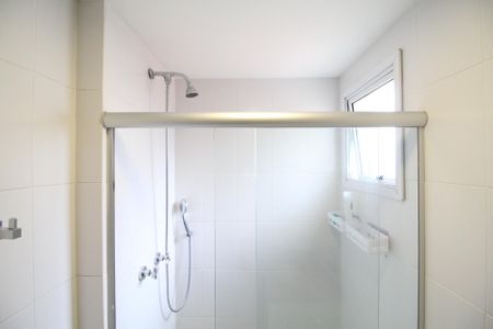 Apartamento à venda com 68m², 2 quartos e 1 vaga Apartamento à venda com 68m², 2 quartos e 1 vagaBanheiro da Suíte