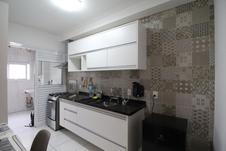 Apartamento à venda com 68m², 2 quartos e 1 vaga Apartamento à venda com 68m², 2 quartos e 1 vagaCozinha