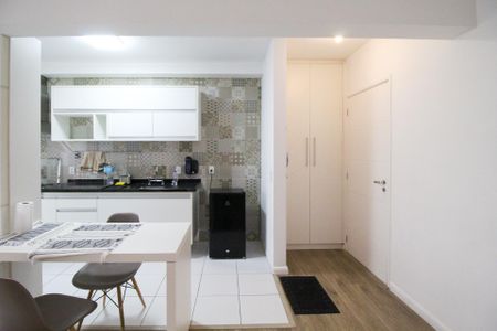 Apartamento à venda com 68m², 2 quartos e 1 vaga Apartamento à venda com 68m², 2 quartos e 1 vagaCozinha