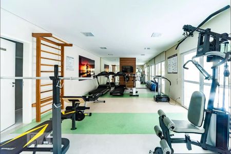 Apartamento à venda com 68m², 2 quartos e 1 vaga Apartamento à venda com 68m², 2 quartos e 1 vagaAcademia