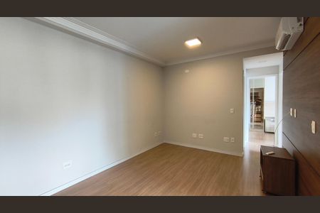 Apartamento para alugar com 72m², 1 quarto e 2 vagasSala