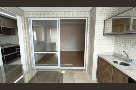 Apartamento para alugar com 72m², 1 quarto e 2 vagasVaranda