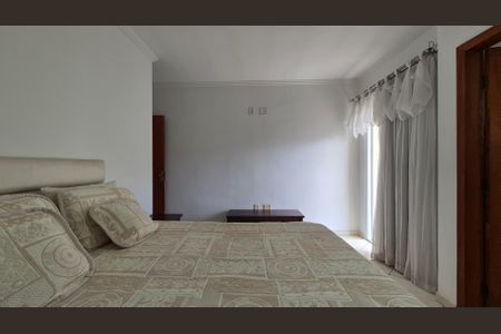 Apartamento à venda com 156m², 3 quartos e 2 vagas Apartamento à venda com 156m², 3 quartos e 2 vagasSuíte