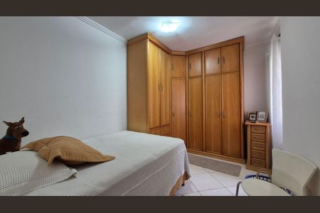 Apartamento à venda com 156m², 3 quartos e 2 vagas Apartamento à venda com 156m², 3 quartos e 2 vagasQuarto 2