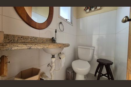 Apartamento à venda com 156m², 3 quartos e 2 vagas Apartamento à venda com 156m², 3 quartos e 2 vagasLavabo