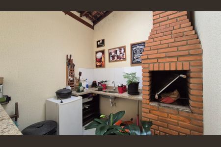 Apartamento à venda com 156m², 3 quartos e 2 vagas Apartamento à venda com 156m², 3 quartos e 2 vagasCobertura