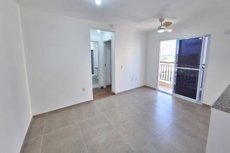 Sala de apartamento para alugar com 2 quartos, 80m² em Figueira, Duque de Caxias