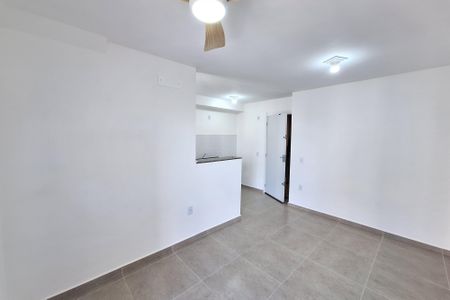 Sala de apartamento para alugar com 2 quartos, 80m² em Figueira, Duque de Caxias