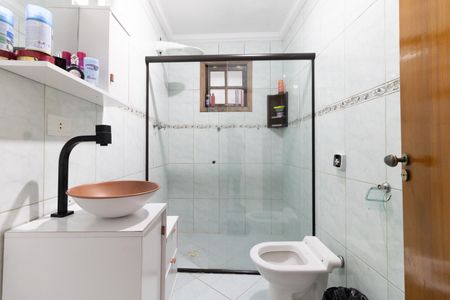 Casa para alugar com 180m², 3 quartos e 2 vagasBanheiro Social 