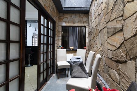 Casa para alugar com 180m², 3 quartos e 2 vagasJardim de Inverno