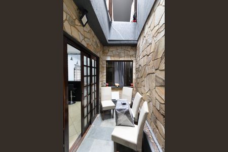 Casa para alugar com 180m², 3 quartos e 2 vagasJardim de Inverno