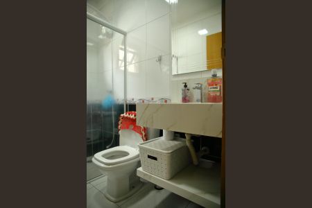 Casa à venda com 135m², 2 quartos e 2 vagasBanheiro Social 