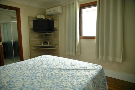 Casa à venda com 135m², 2 quartos e 2 vagasSuíte 