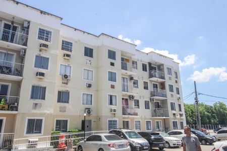 Apartamento para alugar com 60m², 2 quartos e 1 vaga Apartamento para alugar com 60m², 2 quartos e 1 vagaFachada