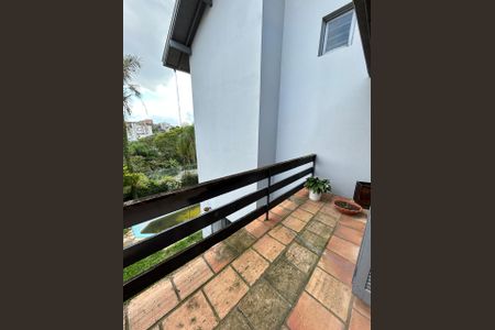 Casa à venda com 4 quartos, 354m² em Guarani, Novo Hamburgo