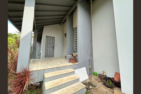 Casa à venda com 4 quartos, 354m² em Guarani, Novo Hamburgo