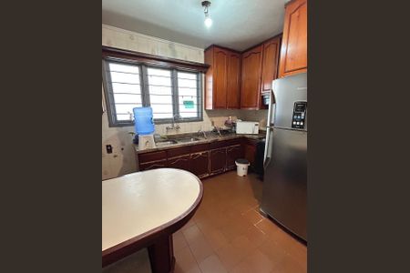 Casa à venda com 4 quartos, 354m² em Guarani, Novo Hamburgo