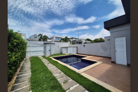 Casa de condomínio para alugar com 370m², 4 quartos e 2 vagas