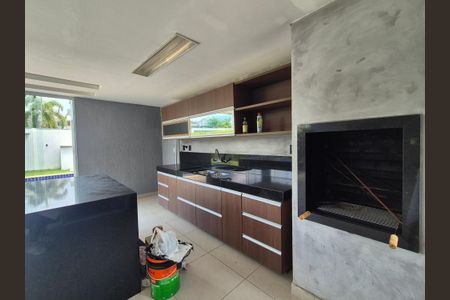 Casa de condomínio para alugar com 370m², 4 quartos e 2 vagas