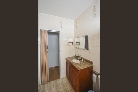 Casa à venda com 113m², 2 quartos e 2 vagas Casa à venda com 113m², 2 quartos e 2 vagasBanheiro